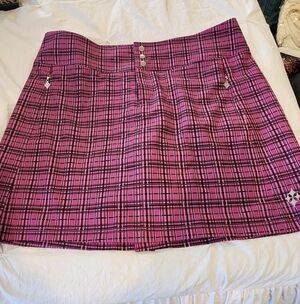 Women’s Pink Plaid Golf Skirt - Stylish Plaid A-Line Like New